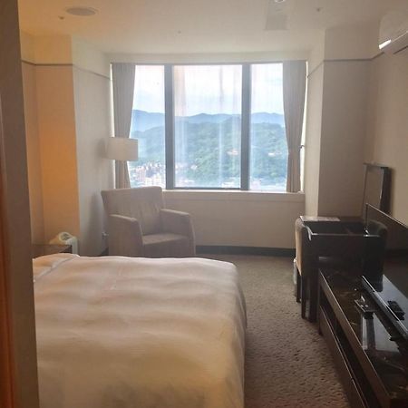 Rhine Inn Keelung Bagian luar foto