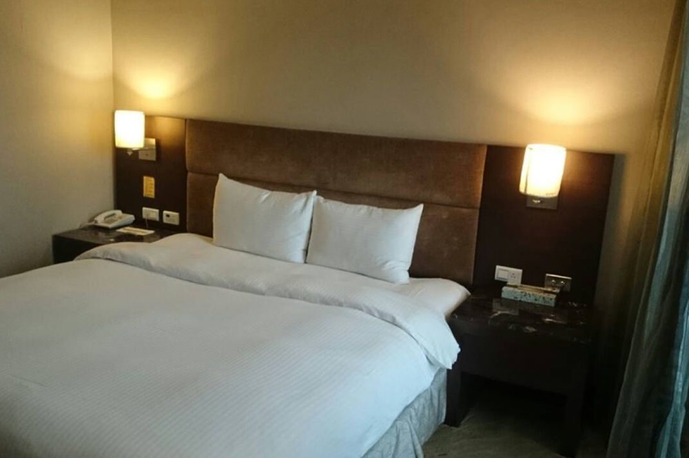 Rhine Inn Keelung Bagian luar foto