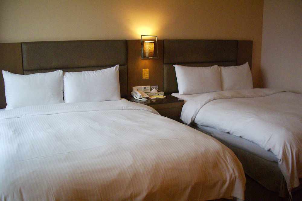 Rhine Inn Keelung Bagian luar foto