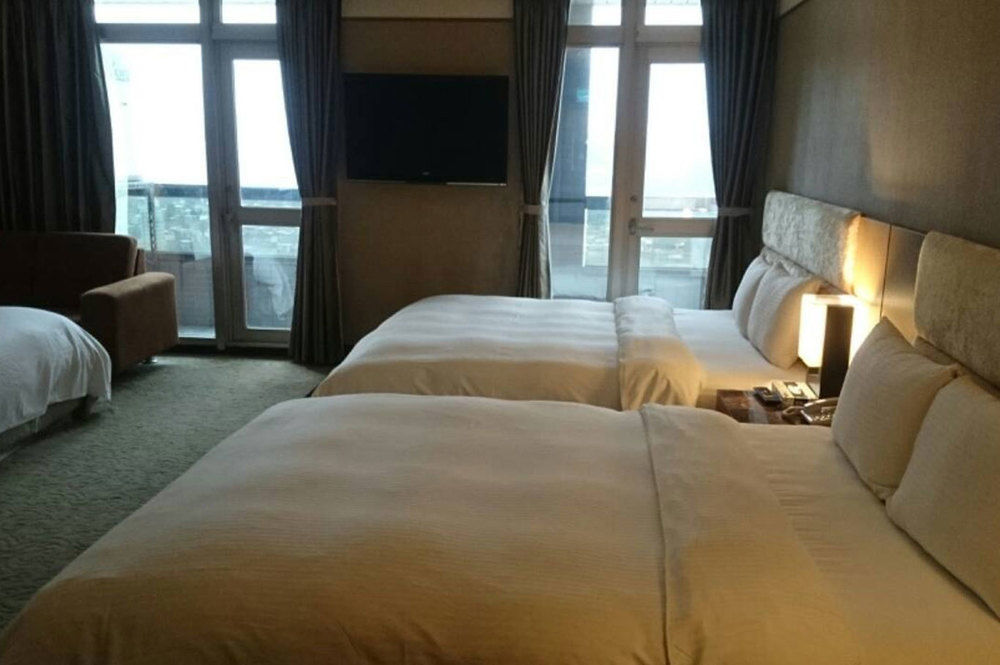 Rhine Inn Keelung Bagian luar foto